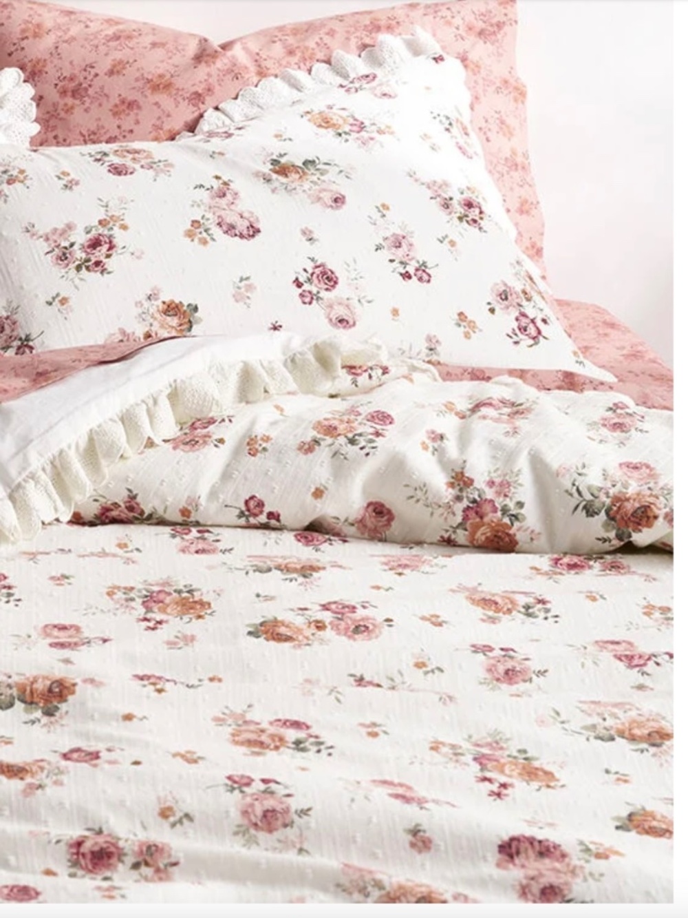 Rosie Cotton Duvet and Shams Alter'd State